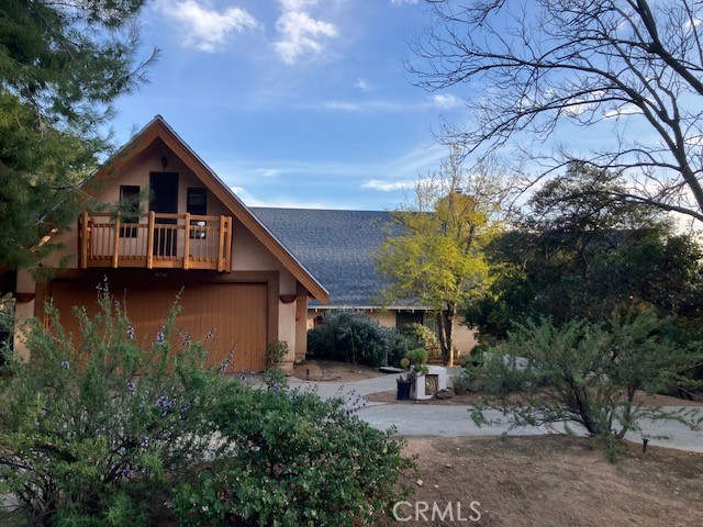 16741 Georgios Way, Ramona CA: https://media.crmls.org/medias/d5e96cfa-dfce-4efc-9853-844bd80e9e3c.jpg