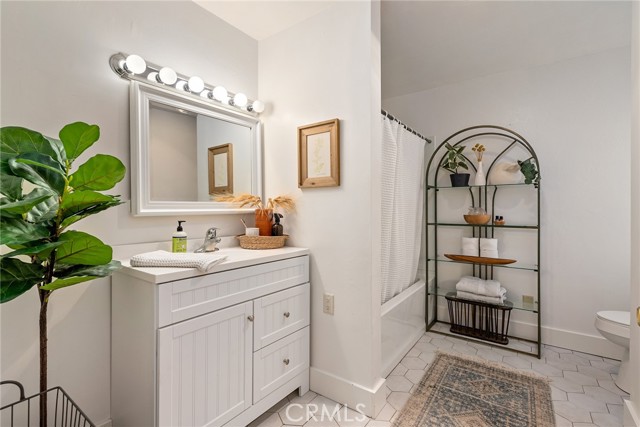 Detail Gallery Image 18 of 46 For 127 Capitol Hill Dr, Paso Robles,  CA 93446 - 3 Beds | 2 Baths