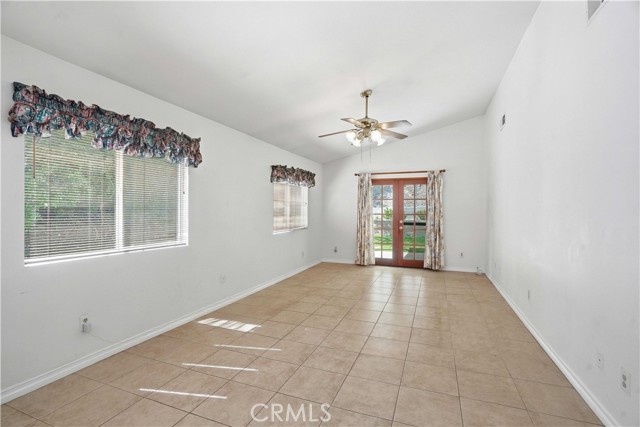 Detail Gallery Image 8 of 19 For 32367 Mustang, Castaic,  CA 91384 - 2 Beds | 2 Baths