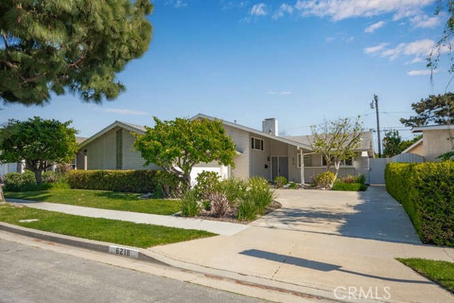 6218 Monita Street, Long Beach, California 90803, 4 Bedrooms Bedrooms, ,3 BathroomsBathrooms,Single Family Residence,For Sale,Monita,PW24072332