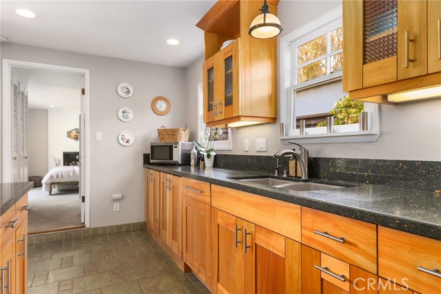 3500 Elm Avenue, Manhattan Beach, California 90266, 3 Bedrooms Bedrooms, ,1 BathroomBathrooms,Residential,Sold,Elm,PW24087007