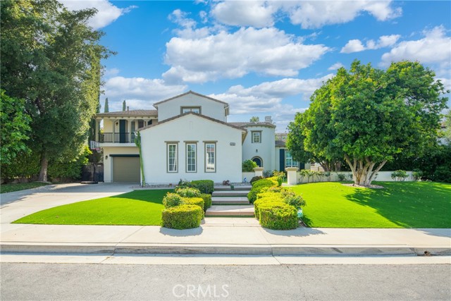 26743 Mont Calabasas Drive, Calabasas CA: https://media.crmls.org/medias/d5ec65d8-ce6b-4d2d-b69b-2ff88d0d573b.jpg