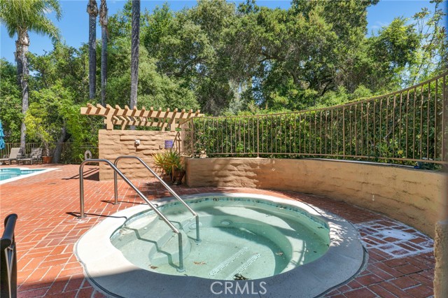 Detail Gallery Image 31 of 31 For 23473 Park Sorrento #8,  Calabasas,  CA 91302 - 3 Beds | 2/1 Baths
