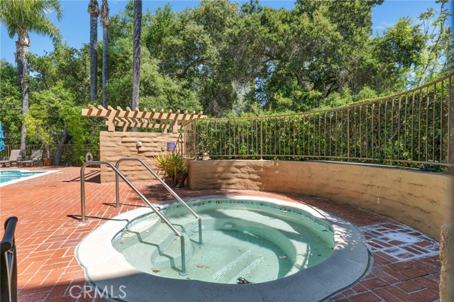 Detail Gallery Image 31 of 31 For 23473 Park Sorrento #8,  Calabasas,  CA 91302 - 3 Beds | 2/1 Baths