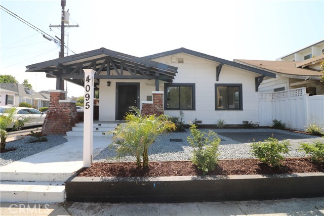4095 Albatross Street, San Diego CA: https://media.crmls.org/medias/d5ecda5d-b1a8-4f77-91e2-c2007e623b13.jpg