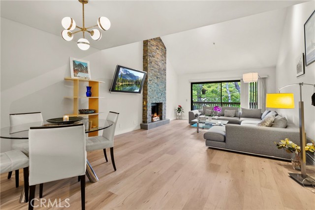 Detail Gallery Image 5 of 27 For 2 Canyon Island Dr #22,  Newport Beach,  CA 92660 - 2 Beds | 2 Baths