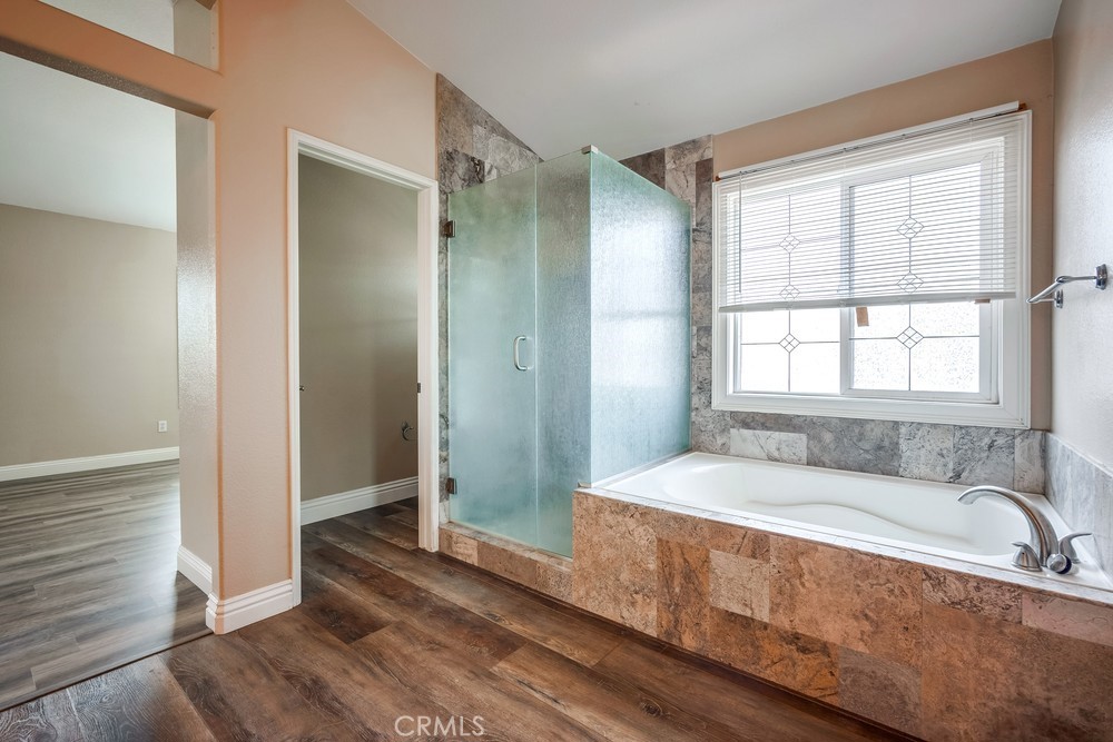 MLS #WS25167113 img 40