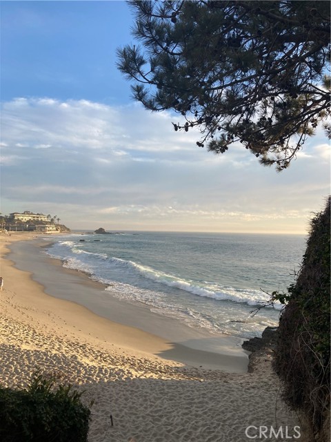 Detail Gallery Image 38 of 38 For 162 Sunset Terrace, Laguna Beach,  CA 92651 - 4 Beds | 2 Baths