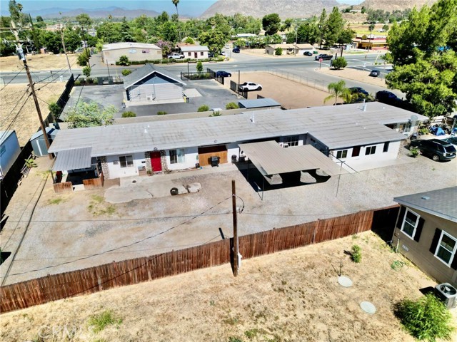 Detail Gallery Image 5 of 13 For 33043 Wesley St, Winchester,  CA 92596 - – Beds | – Baths