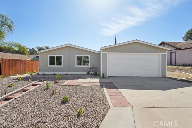 33418 Furrow Court, Wildomar CA: https://media.crmls.org/medias/d5f0134e-4f12-46fd-90ac-0d30437b7d4d.jpg