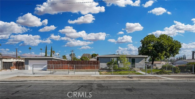 Image 3 for 7966 Chantry Ave, Fontana, CA 92336