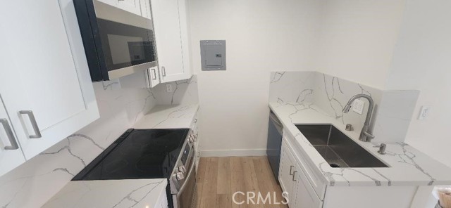 Detail Gallery Image 6 of 33 For 2511 W Sunflower Ave #P6,  Santa Ana,  CA 92704 - 2 Beds | 2 Baths