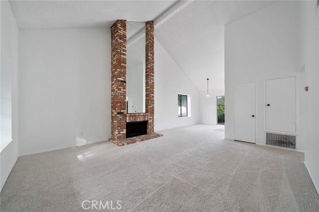 Detail Gallery Image 7 of 30 For 210 San Luis Rey, San Dimas,  CA 91773 - 2 Beds | 2 Baths