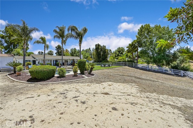 Detail Gallery Image 33 of 45 For 41167 via Cielito, Temecula,  CA 92591 - 3 Beds | 3 Baths
