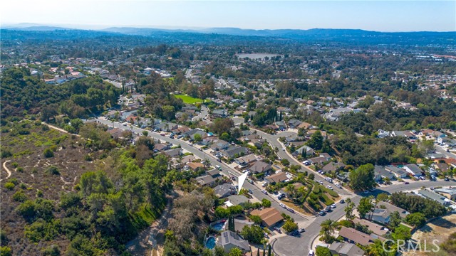 Detail Gallery Image 22 of 25 For 22542 via Santiago, Mission Viejo,  CA 92691 - 4 Beds | 2/1 Baths