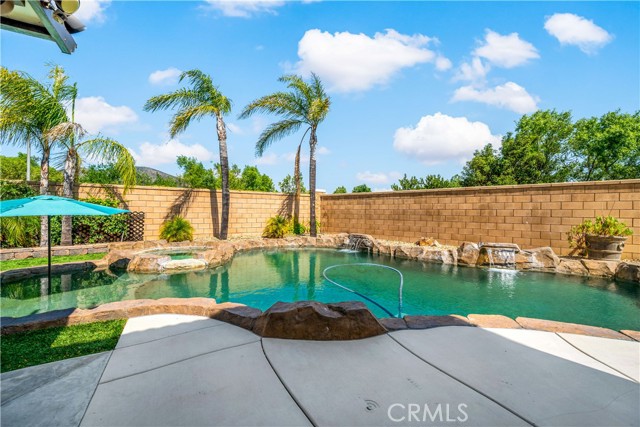 35646 Athena Court, Winchester CA: https://media.crmls.org/medias/d5f32ada-89b9-4009-9c53-7f1a15193e5e.jpg