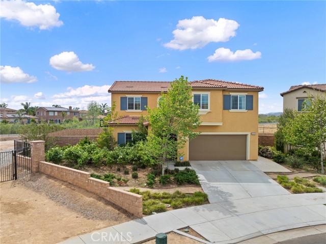 Detail Gallery Image 3 of 50 For 32521 Cumulus, Winchester,  CA 92596 - 5 Beds | 3 Baths