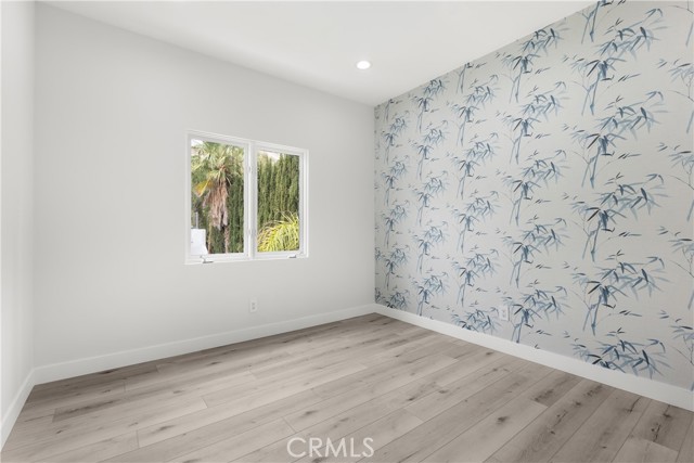 5965 Nora Lynn Drive, Woodland Hills CA: https://media.crmls.org/medias/d5f48fb4-ab9e-4b79-a5d7-aabe874d94ff.jpg