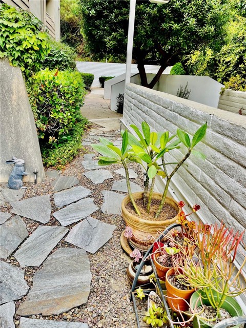 Detail Gallery Image 26 of 34 For 2510 Torrey Pines Rd #213,  La Jolla,  CA 92037 - 1 Beds | 1 Baths