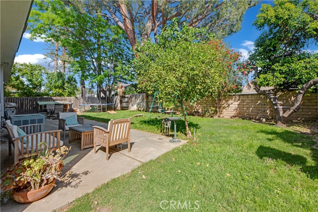 Detail Gallery Image 30 of 40 For 23706 Mill Valley Rd, Valencia,  CA 91355 - 5 Beds | 2/1 Baths