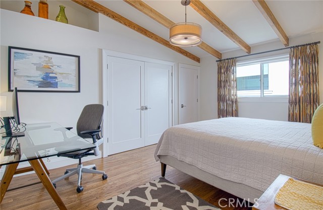 Detail Gallery Image 15 of 23 For 308 Poppy Ave, Corona Del Mar,  CA 92625 - 4 Beds | 3 Baths