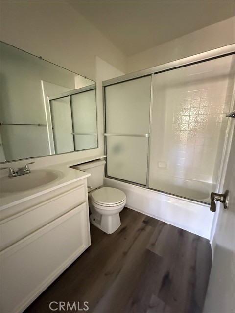 Detail Gallery Image 11 of 17 For 5250 Colodny Dr #17,  Agoura Hills,  CA 91301 - 2 Beds | 2/1 Baths