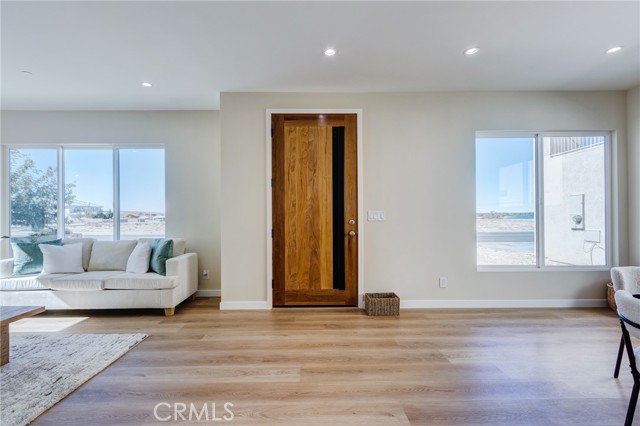 Detail Gallery Image 25 of 75 For 26987 Lakeview, Helendale,  CA 92342 - 4 Beds | 3 Baths