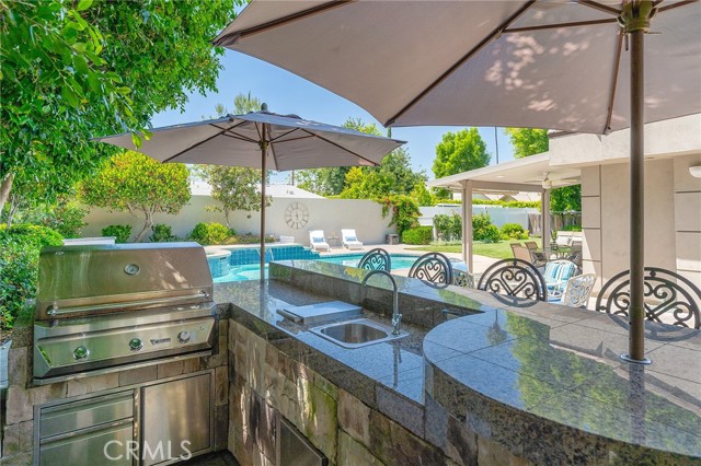Detail Gallery Image 47 of 58 For 22940 Dolorosa St, Woodland Hills,  CA 91367 - 4 Beds | 3/1 Baths