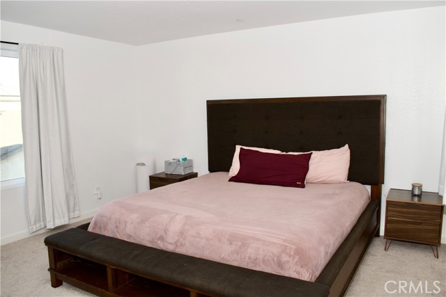 4136 N Vaughan Avenue, Fresno CA: https://media.crmls.org/medias/d5f9ebdf-2a51-43cf-b987-f3e41376262c.jpg