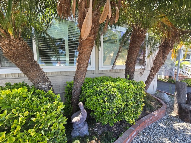 16222 Monterey Lane, Huntington Beach CA: https://media.crmls.org/medias/d5faee11-87e7-4463-9d04-97141cee79e2.jpg