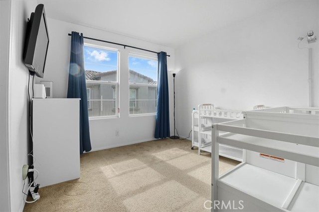 965 Acacia Lane, Montebello CA: https://media.crmls.org/medias/d5fc5e6d-41e4-418d-af24-17261d4a9a86.jpg