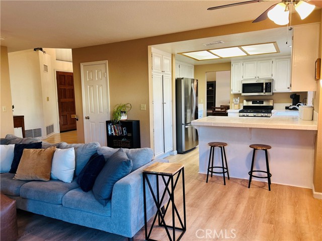 Detail Gallery Image 1 of 1 For 24483 New Haven Dr, Murrieta,  CA 92562 - 4 Beds | 2/1 Baths