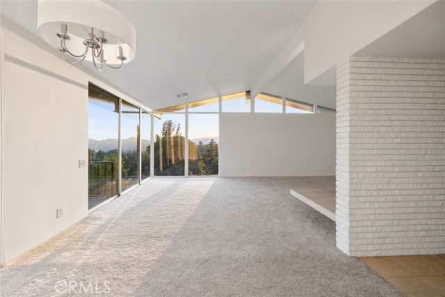 Detail Gallery Image 23 of 69 For 5260 Gould Ave, La Canada Flintridge,  CA 91011 - 3 Beds | 3 Baths