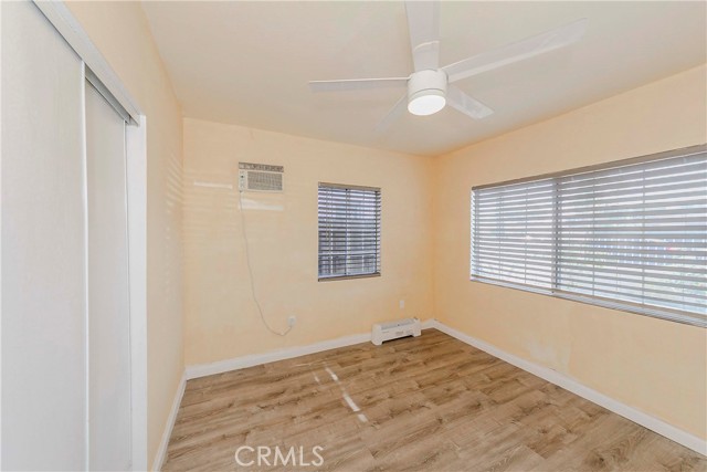 842 S Anaheim Boulevard, Anaheim CA: https://media.crmls.org/medias/d5ffcb9e-bfa3-48fb-a02e-00566dc97124.jpg