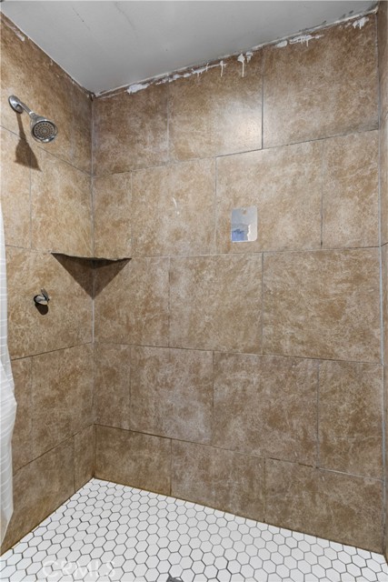 Detail Gallery Image 11 of 11 For 1247 E E Cortland Ave, Fresno,  CA 93704 - 2 Beds | 1 Baths