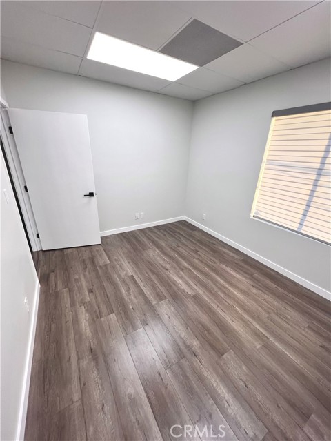Unit 206 2-Rooms