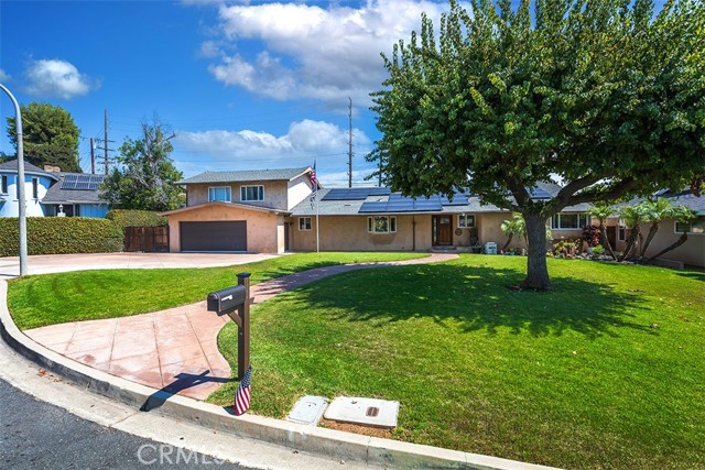 1006 W Dorothy Drive, Brea CA: https://media.crmls.org/medias/d6008194-369c-45e8-86d5-68677f4f93fd.jpg