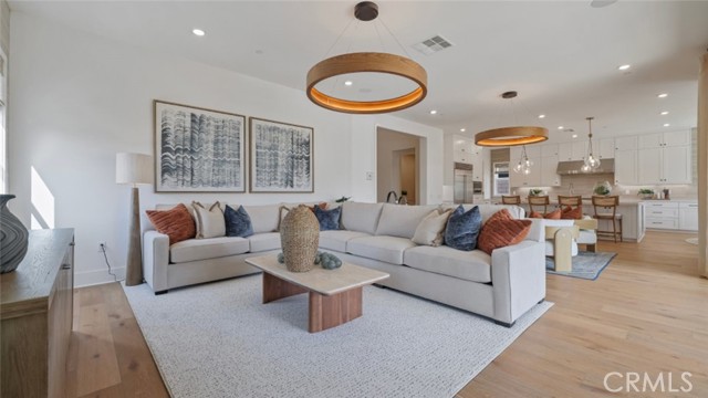 Detail Gallery Image 10 of 38 For 21381 Cloud Ridge, Yorba Linda,  CA 92887 - 5 Beds | 5/2 Baths