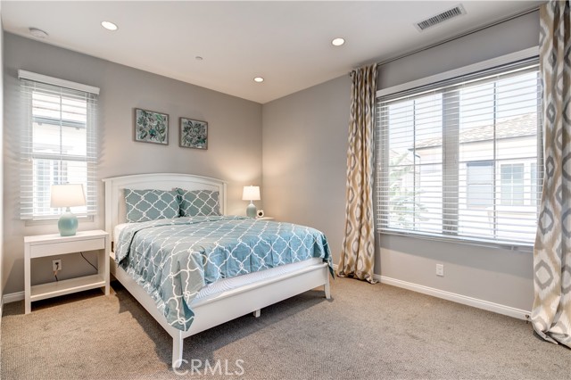 Detail Gallery Image 12 of 15 For 72 Cherry Tree, Irvine,  CA 92620 - 3 Beds | 2/1 Baths