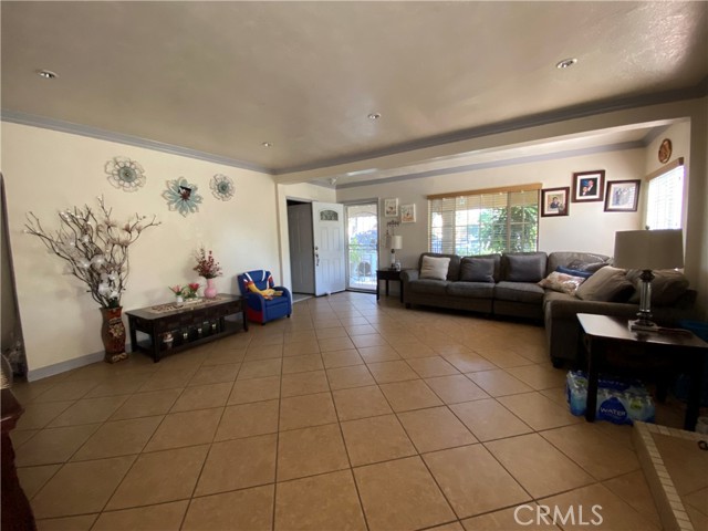 Detail Gallery Image 8 of 31 For 3049 San Ignacio Dr, El Monte,  CA 91732 - 3 Beds | 2 Baths