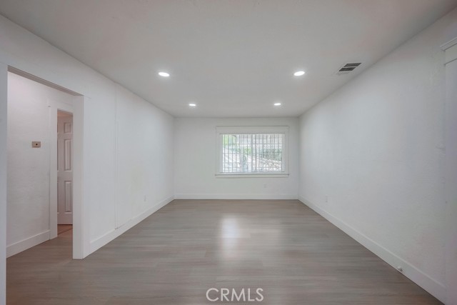 Detail Gallery Image 11 of 27 For 1767 N E, San Bernardino,  CA 92405 - 3 Beds | 1 Baths