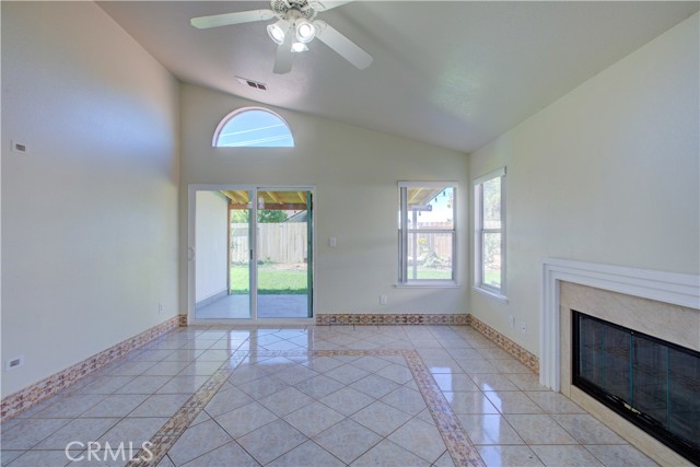 Detail Gallery Image 11 of 51 For 1175 Tawny Ln, Turlock,  CA 95380 - 4 Beds | 2 Baths