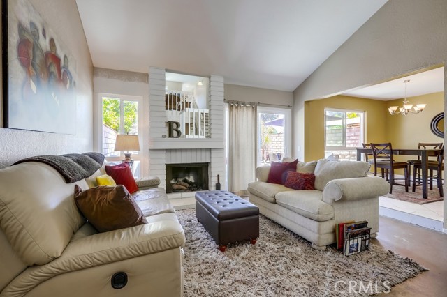 Detail Gallery Image 4 of 26 For 24412 Verena Ct, Mission Viejo,  CA 92691 - 3 Beds | 2/1 Baths