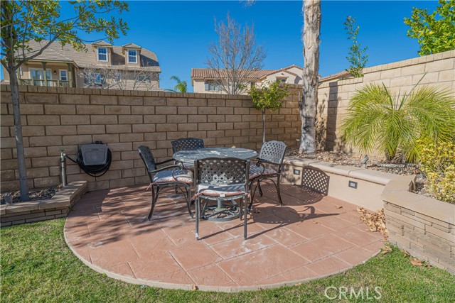 Detail Gallery Image 47 of 65 For 17023 Strawberry Pine Ct, Canyon Country,  CA 91387 - 4 Beds | 4 Baths