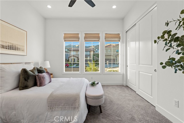 Detail Gallery Image 34 of 53 For 20526 W Deer Grass Ct, Porter Ranch,  CA 91326 - 5 Beds | 5/1 Baths