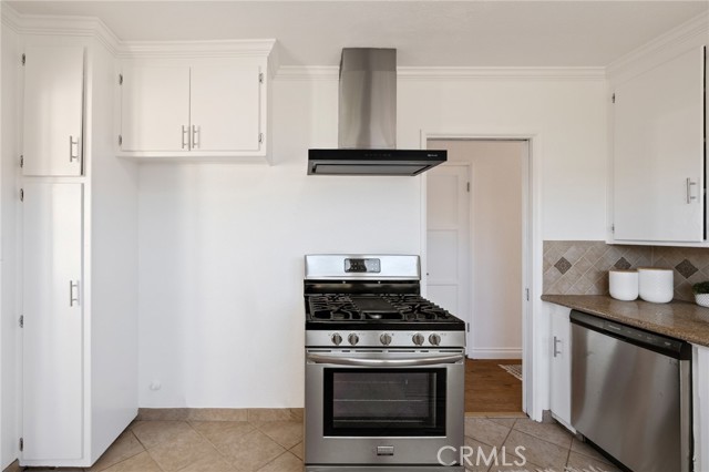 22503 Anza Avenue, Torrance CA: https://media.crmls.org/medias/d605a1b0-d127-4656-86dc-8e3dc156e6e4.jpg