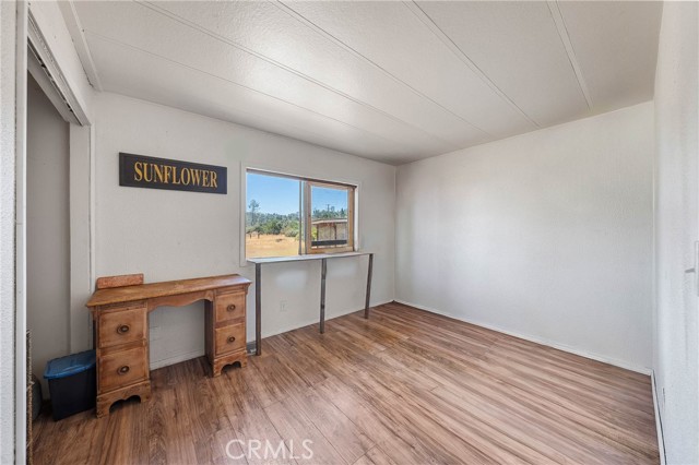 15000 Gray Pine Road, Lower Lake CA: https://media.crmls.org/medias/d605eb35-f22c-4785-b542-f581730fbdd5.jpg