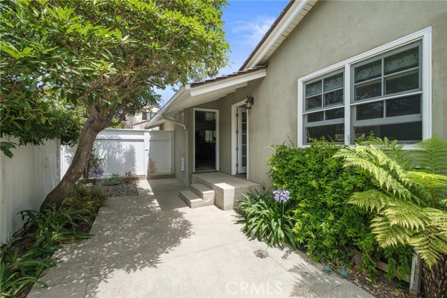 2641 Via Pacheco, Palos Verdes Estates, California 90274, 3 Bedrooms Bedrooms, ,1 BathroomBathrooms,Residential,For Sale,Via Pacheco,SB24141599