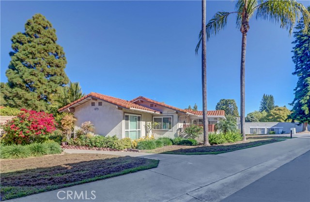 Detail Gallery Image 40 of 40 For 2273 via Mariposa #C,  Laguna Woods,  CA 92637 - 2 Beds | 2 Baths