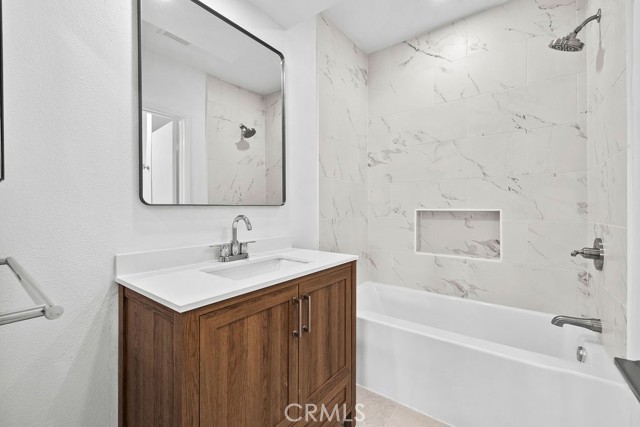 Detail Gallery Image 15 of 29 For 338 S Miraleste #265,  San Pedro,  CA 90732 - 2 Beds | 1/1 Baths